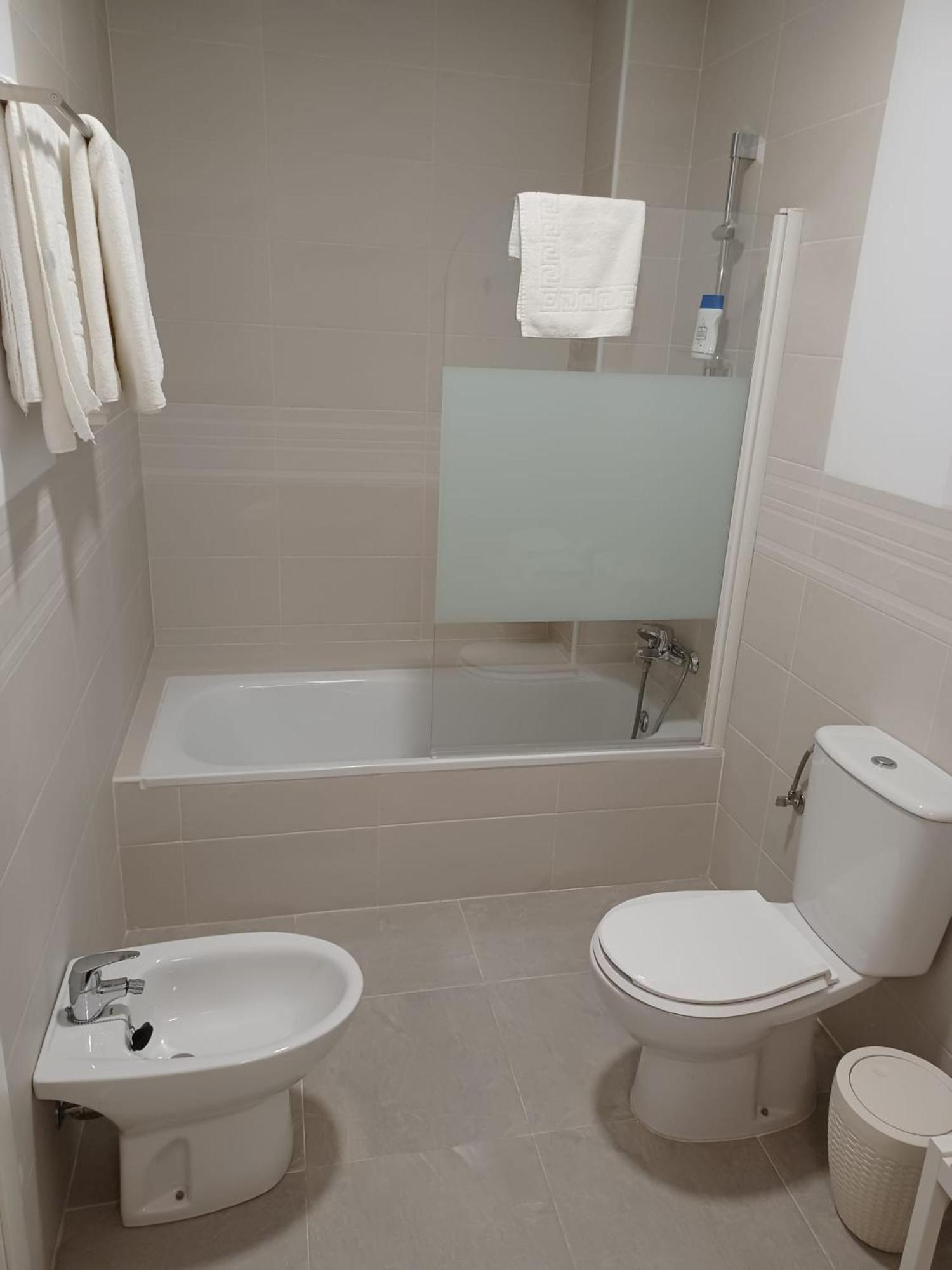 Apartamentos Turisticos Mamelon Jerez de la Frontera Pokoj fotografie